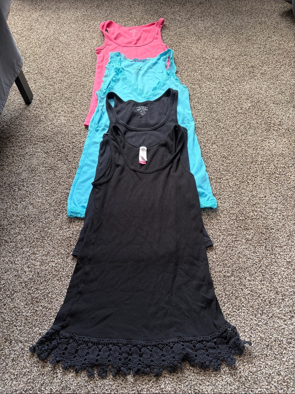 Tanks tanks tanks!! 4 piece Set - Pink, Teal, 2 Black